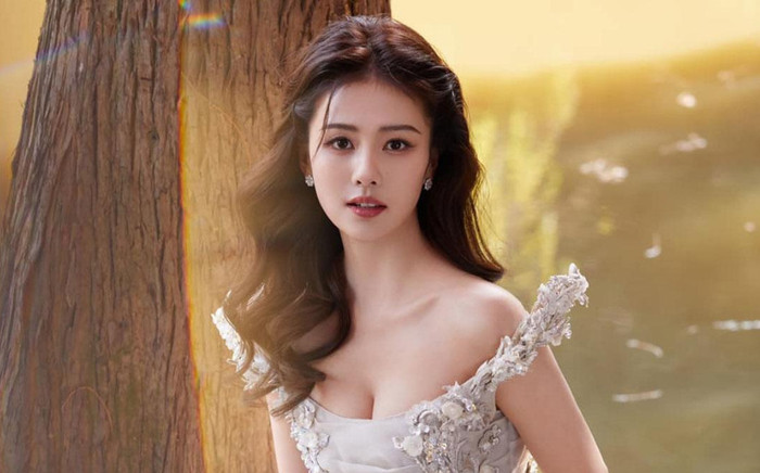 Bạch Lộc tung bộ ảnh đôi với người yêu mỹ nam, khán giả rần rần chúc phúc Ảnh 2