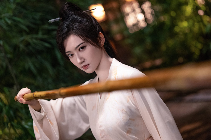 Một số tạo hình của Cảnh Điềm trong phim.