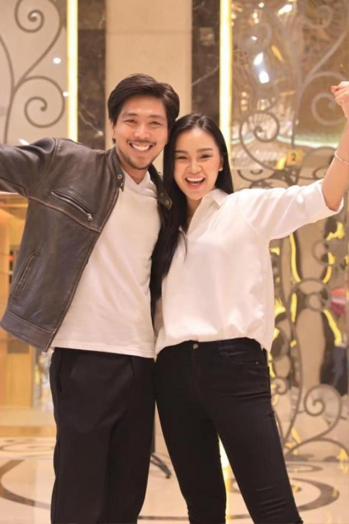 Lê Thu Trang và Quang Sơn quen nhau qua mạng từ năm 2020.&nbsp;