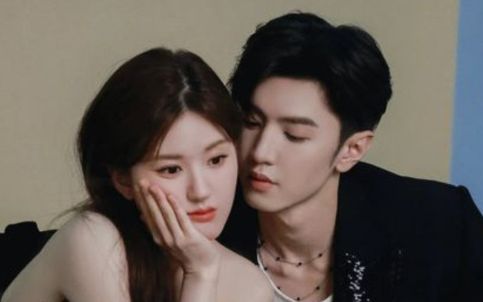 Triệu Lộ Tư và Trần Triết Viễn lộ tướng phu thê, netizen bèn hỏi ngày cưới Ảnh 2