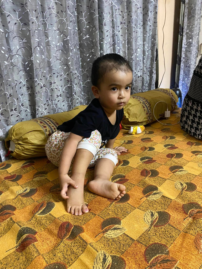 Vài giây phút 'hướng nội' hiếm hoi của Moon.