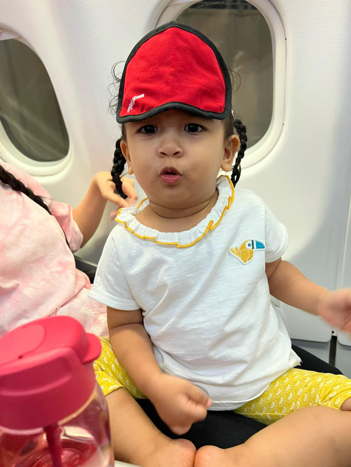 Sơ hở là nhóc tỳ tấu hài.