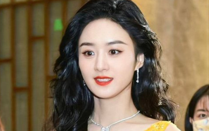 Bị đồn phá hủy cuộc đời Phùng Thiệu Phong, Triệu Lệ Dĩnh liền được một đàn chị lên tiếng bảo vệ Ảnh 2