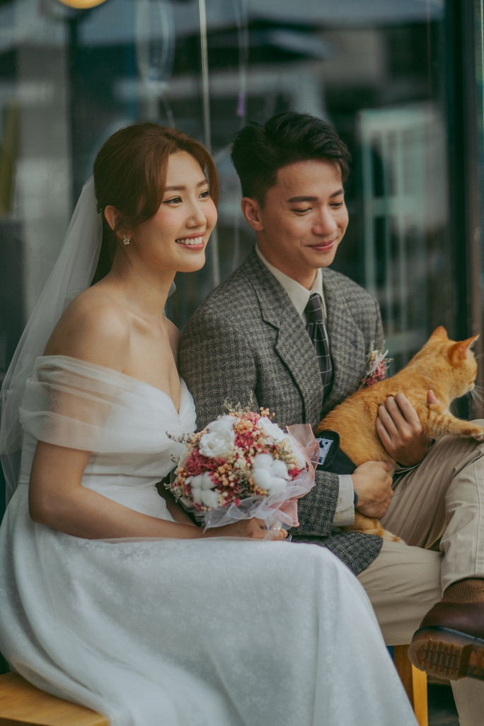 Thúy Ngân thường xuyên được ghép đôi với S.T Sơn Thạch.