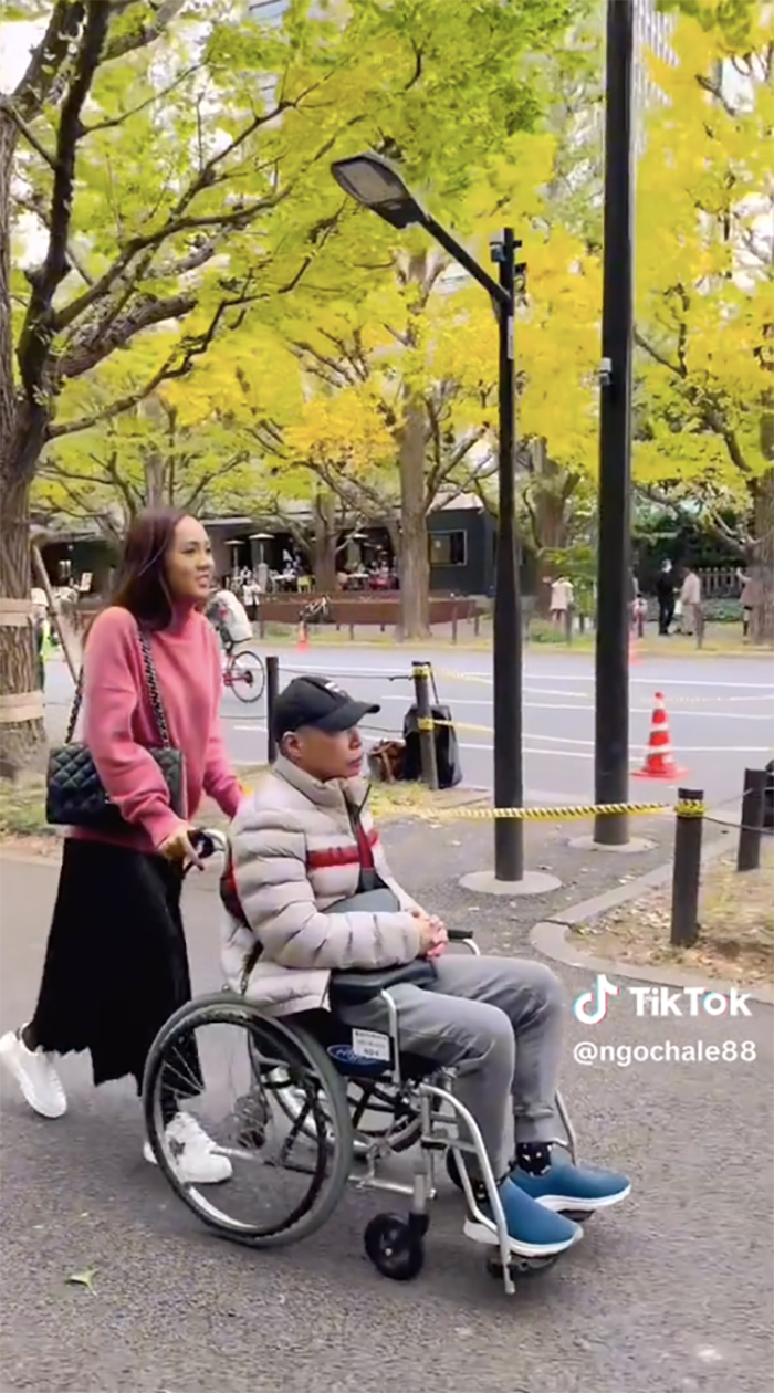 NSND Công Lý hiện đang điều trị ở Việt Nam và cả Nhật Bản, dần có những tín hiệu tích cực về sức khỏe.