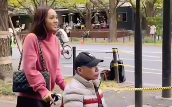 Vợ Công Lý tiết lộ chồng từng trốn không muốn ra khỏi nhà, chỉ một câu nói khiến nam nghệ sĩ thay đổi Ảnh 2