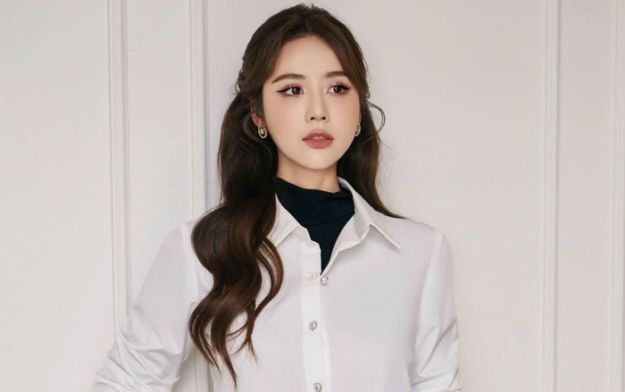 Chân dung người đẹp từng làm Mạnh Trường - Đình Tú mê mệt, là đối thủ của Huyền Lizzie ở phim mới Ảnh 2