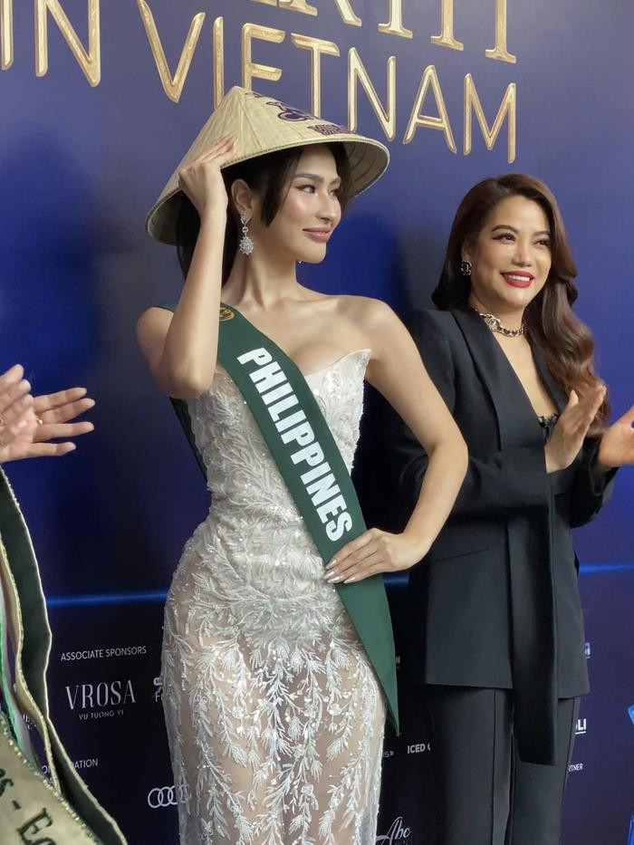 Lan Anh khoe visual rực rỡ ngày nhận sash đọ sắc cùng đối thủ, đây có phải Top 3 Miss Earth? Ảnh 5