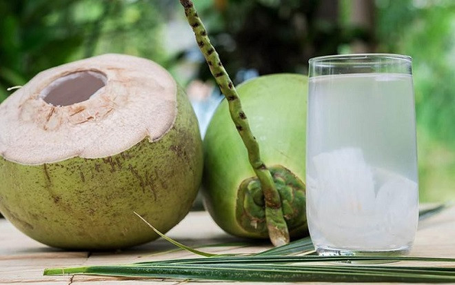 Uống nước dừa có giúp lọc sạch phổi? Ảnh 2