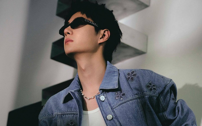 460.000 người tranh tạp chí mới của Vương Nhất Bác Ảnh 2