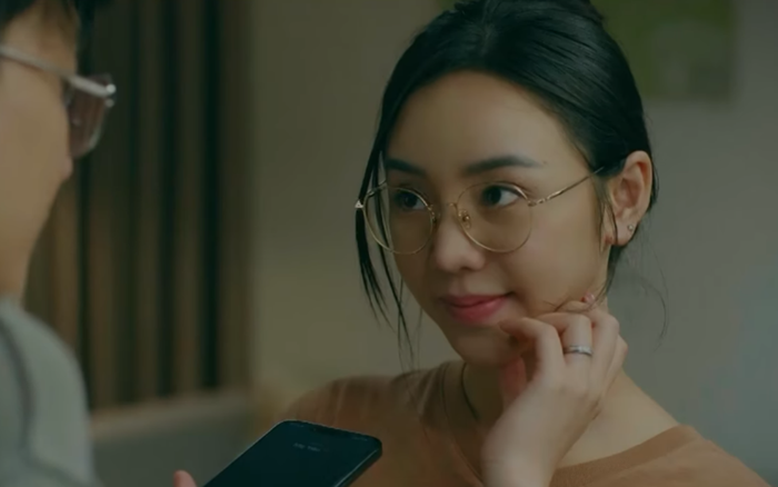 Chúng Ta Của 8 Năm Sau tập 17: Nguyệt gặp tai nạn, Tùng biết bí mật động trời của vợ nhờ 1 người đặc biệt Ảnh 2