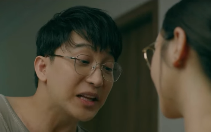 Chúng Ta Của 8 Năm Sau tập 17: Nguyệt gặp tai nạn, Tùng biết bí mật động trời của vợ nhờ 1 người đặc biệt Ảnh 1