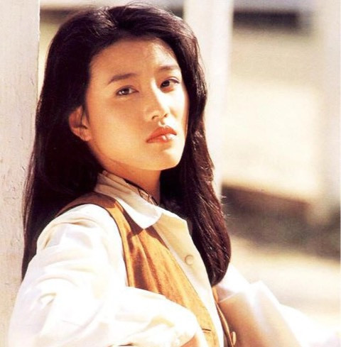 Bạn bè tiết lộ cô mắc lupus ban đỏ từ lâu.