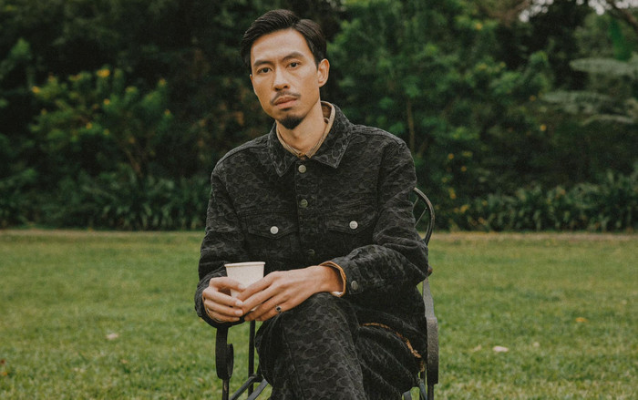 Đen Vâu 'thả nhẹ' bức ảnh đi làm, có gì mà khiến fan 'đứng ngồi không yên' thế này? Ảnh 2