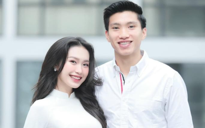 Đoàn Văn Hậu hé lộ 'chiến lược' cưa cẩm bà xã tiểu thư lá ngọc cành vàng Ảnh 2