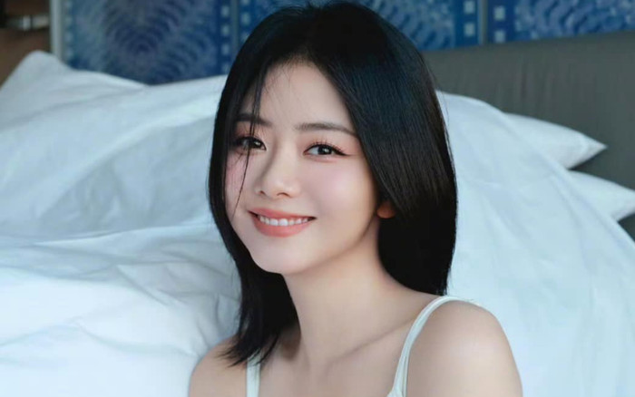 Không để fan đợi lâu, Đàm Tùng Vận quyết định công khai 'bạn trai' nhỏ hơn 7 tuổi Ảnh 2