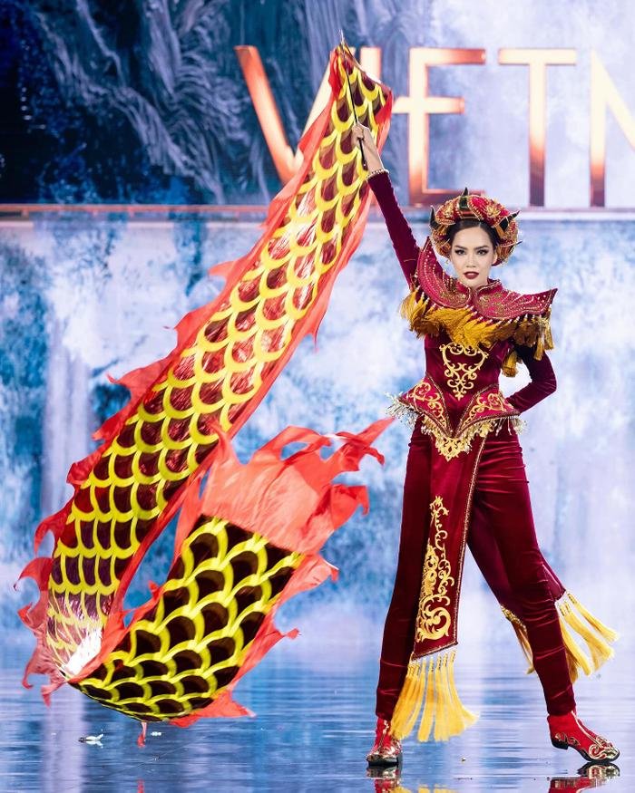 2 bộ National Costume tỏa sáng trên sân nhà: Hoàng Phương và Lan Anh đều đỉnh của chóp Ảnh 6