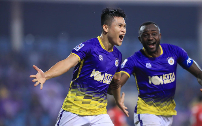 Trận đấu vì QBV 2023 giữa Tuấn Hải và Hoàng Đức Ảnh 2