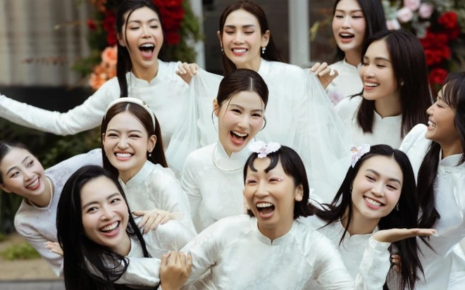 Trang Hý lên tiếng về hình ảnh lạc lõng trong dàn phù dâu đám hỏi Diễm My 9X Ảnh 2