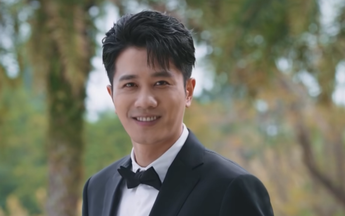 Lưu Tranh đi đám cưới bạn, nhưng trong đầu chỉ nghĩ đến thầy Ninh.