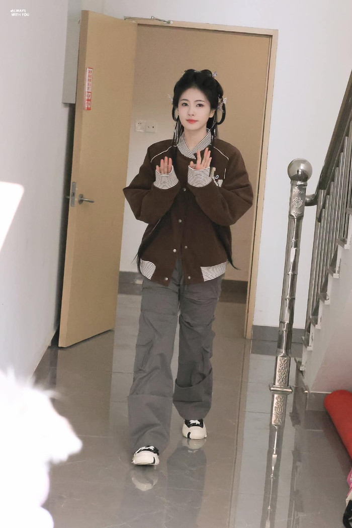 Bạch Lộc trên phim trường Bạch Nguyệt Phạn Tinh.