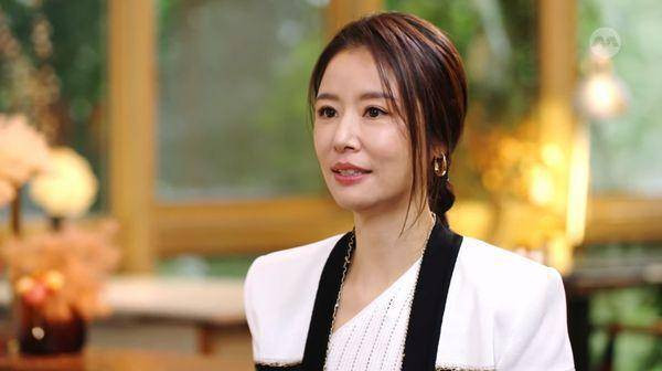 Hình ảnh mới nhất của Lâm Tâm Như