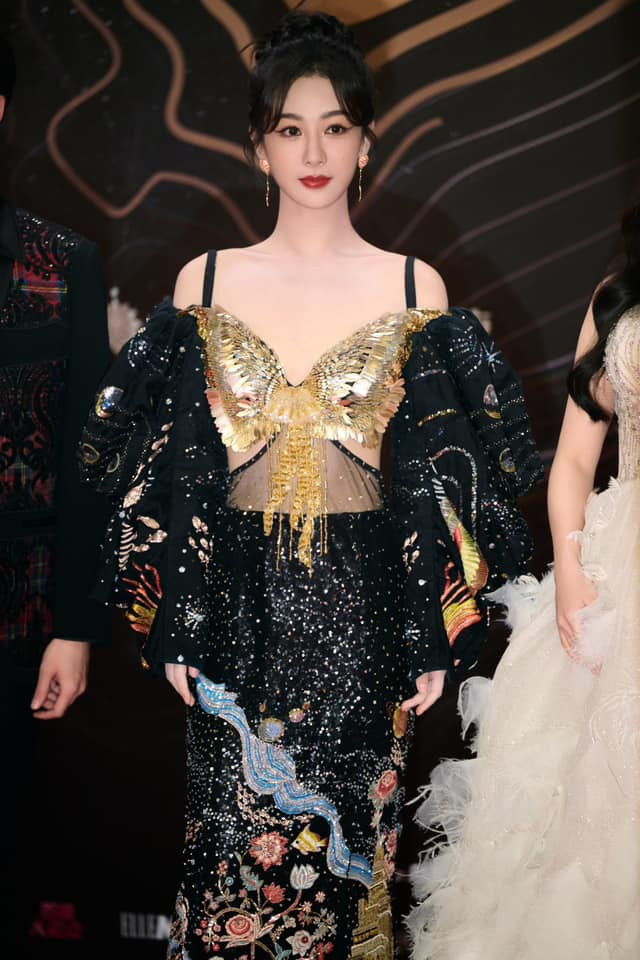 Dương Tử nổi tiếng vì có tính cách quảng giao, thân thiện.&nbsp;