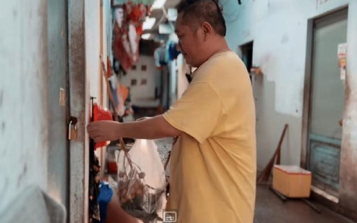 Cò 'Đất phương Nam': Cuộc sống bấp bênh trong căn trọ 1,5 triệu, chạy xe ôm kiếm sống Ảnh 2