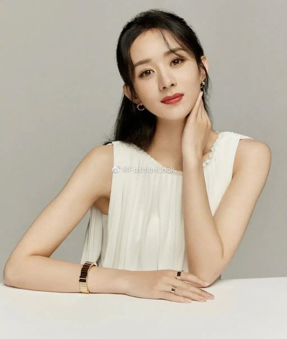 Triệu Lệ Dĩnh thay đổi điều này sau nhiều năm, fans liền xin lỗi vì lỡ trách nhầm thần tượng Ảnh 1