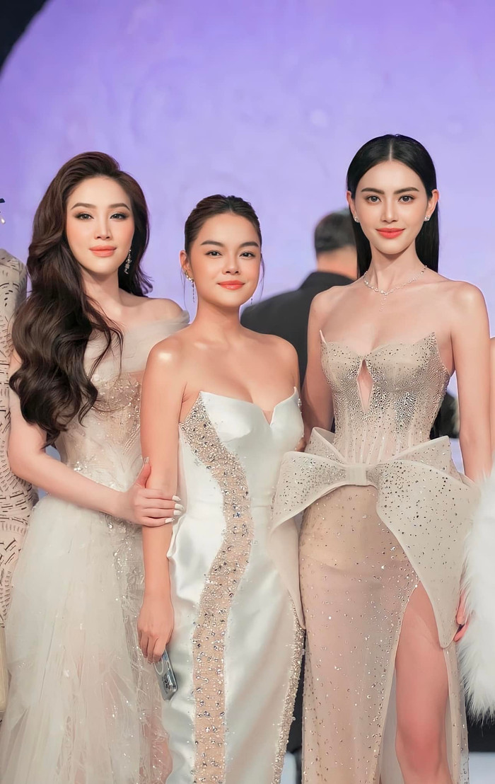 Bảo Thy vẫn duy trì mối quan hệ tốt đẹp với nhiều nghệ sĩ trong giới showbiz
