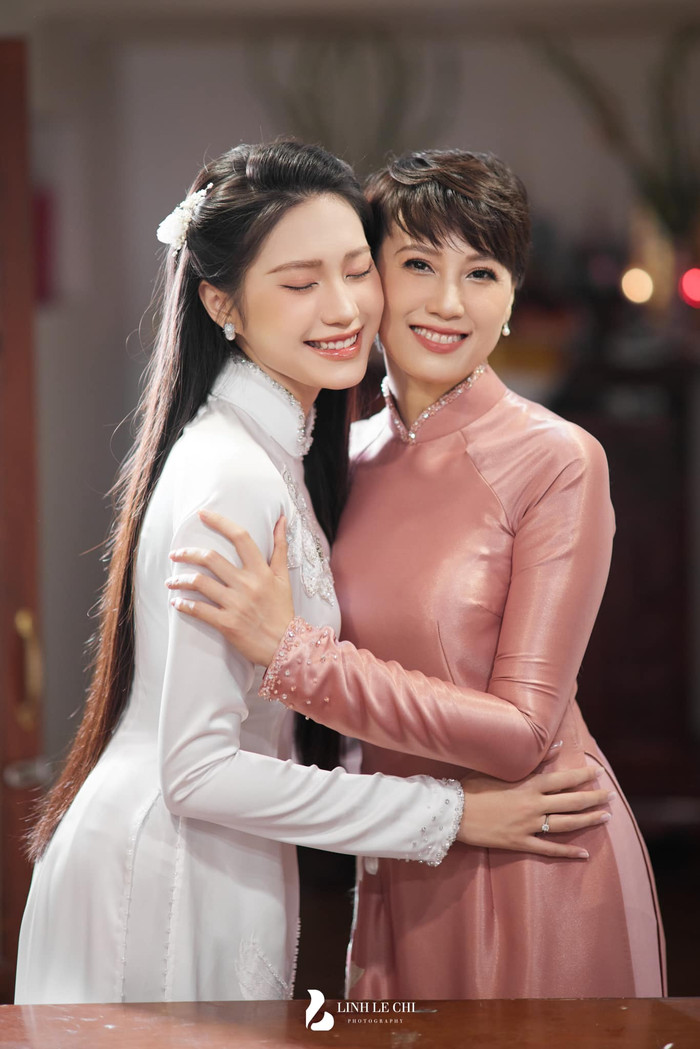 Giữa tin đồn có bầu, Doãn Hải My lựa chọn im lặng và tiếp tục chuẩn bị đám cưới (Ảnh: Linh Lê Chí)