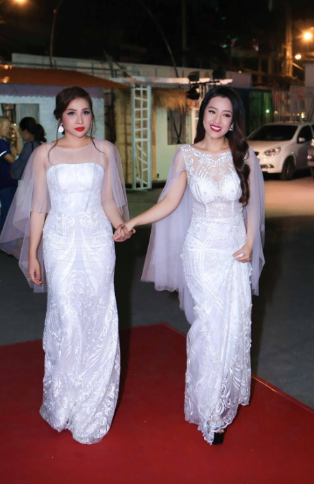 Trước đó, cả hai từng là bạn bè thân thiết suốt nhiều năm qua. 