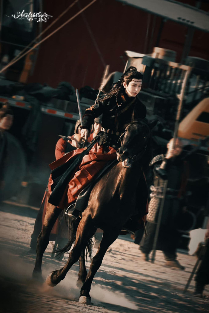 Fan lo lắng khi Thành Nghị quay cảnh hành động.