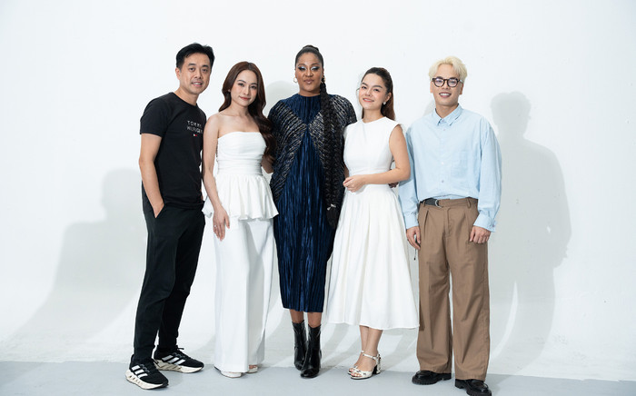 Phạm Quỳnh Anh và dàn nghệ sĩ Việt kết hợp cùng sao quốc tế, làm điều này lấy nước mắt khán giả Ảnh 2