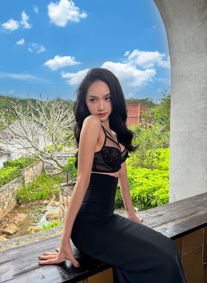 Hương Giang đang tận hưởng cuộc sống độc thân chưa nghĩ đến chuyện yêu đương trong tương lai. 