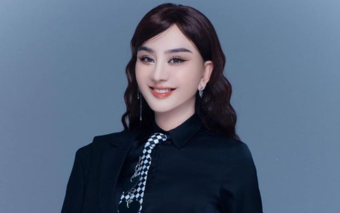 Hai năm sau chia tay chồng cũ, Lâm Khánh Chi ngậm ngùi 'xem như mắc nợ trả hết' Ảnh 2