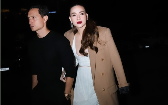 Hồ Ngọc Hà được ông xã Kim Lý 'tháp tùng' đi diễn, chỉ một hành động đủ biết đang hạnh phúc cỡ nào Ảnh 2