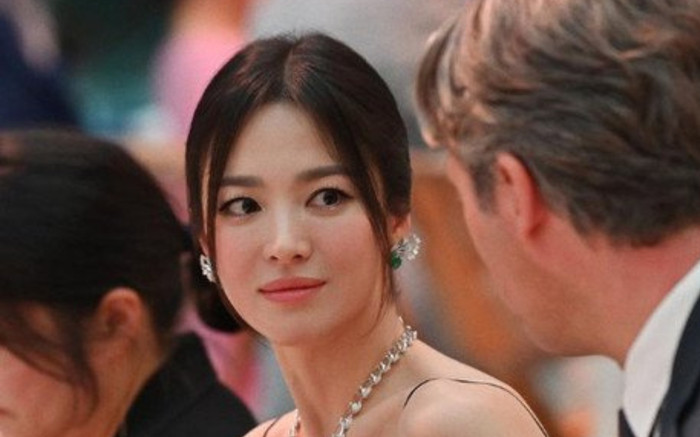 Song Hye Kyo lần đầu khoe tình mới, fans rần rần chúc mừng vì thần tượng có hạnh phúc sau nhiều năm Ảnh 2