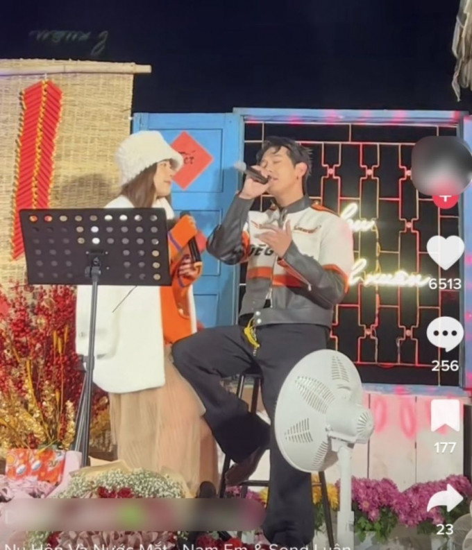 Nam Em và Song Luân mỗi lần song ca đều cực 'tình tứ' ở trên sân khấu