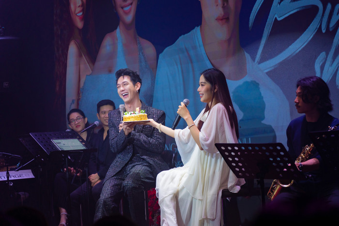 Nam Em chủ động tặng bánh gato trong dịp sinh nhật của Song Luân