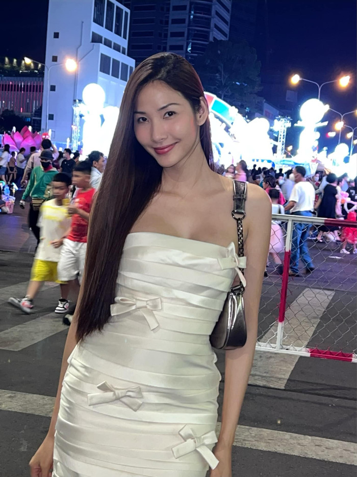 Hoàng Thùy dành nhiều thời gian để đi du lịch