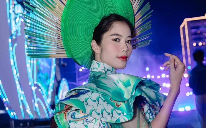 Nam Em tiết lộ quá khứ bị tài xế chửi, ném tiền qua cửa sổ 'bỉ mặt' Ảnh 2