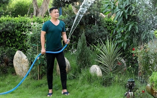 Sao nam Vbiz từ chối cát-xê 60 cây vàng vì phim kém chất lượng, bất ngờ cuộc sống hiện tại ở tuổi 54 Ảnh 2