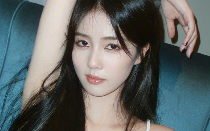 Bạch Lộc được o bế nhiệt tình nhưng vẫn chịu thua 'tình địch' Triệu Lộ Tư Ảnh 2