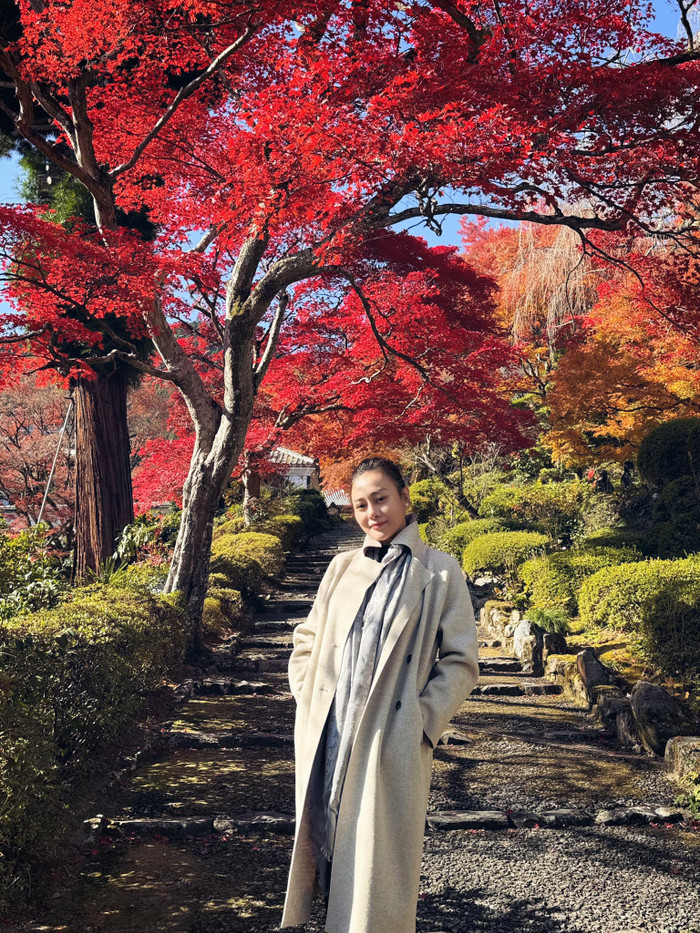 Phương Oanh nói cô tăng cân khi mang song thai. 