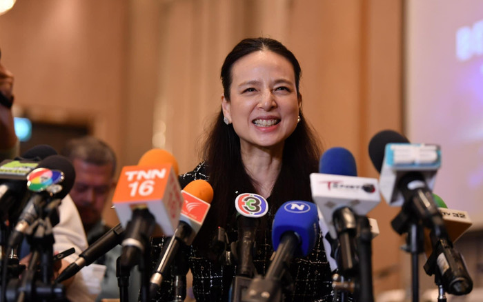 Vì giấc mơ World Cup, Madam Pang làm điều chưa từng có trong lịch sử bóng đá Ảnh 2