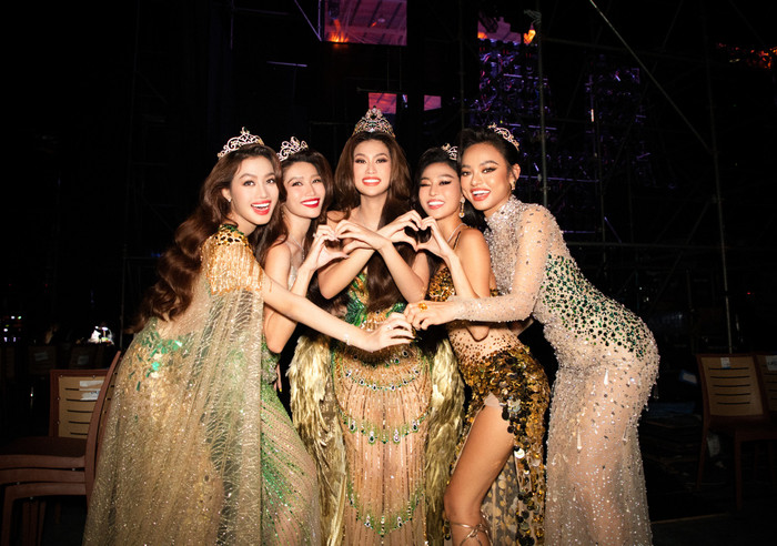 Á hậu Quỳnh Châu vẫn duy trì mối quan hệ tốt đẹp với top 5 Miss Grand Vietnam 2022