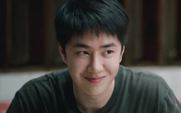 Nếu Tiêu Chiến có 3 phim truyền hình phát sóng trong năm thì Vương Nhất Bác cũng không kém cạnh, tuy nhiên đều là phim điện ảnh, bao gồm: Vô Danh, Trường Không Chi Vương, Nhiệt Liệt.&nbsp;