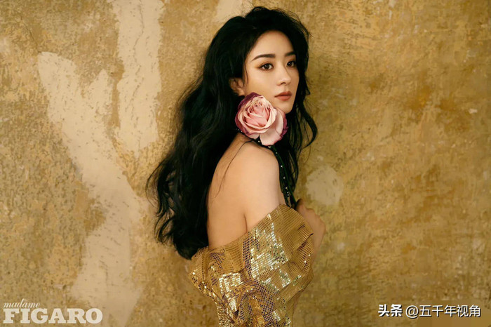 Top 10 sao Hoa ngữ tài năng 2023: Triệu Lệ Dĩnh bét bảng, Dương Tử - Tiêu Chiến để đàn em qua mặt Ảnh 2