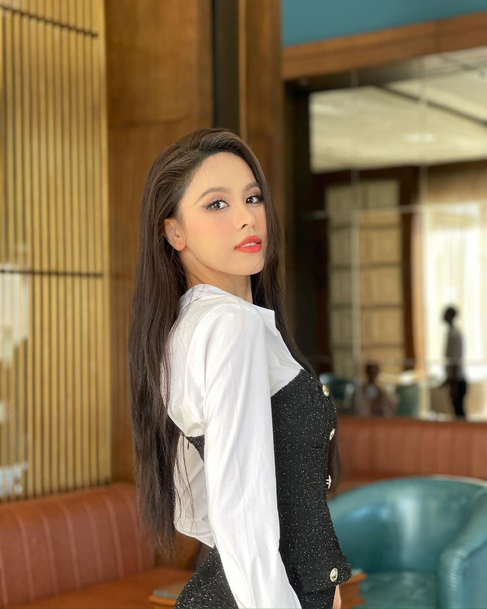 Ngọc Hằng khiến fan 'lo sốt vó' khi áp chót BXH ngày 10 Miss Intercontinental Ảnh 2